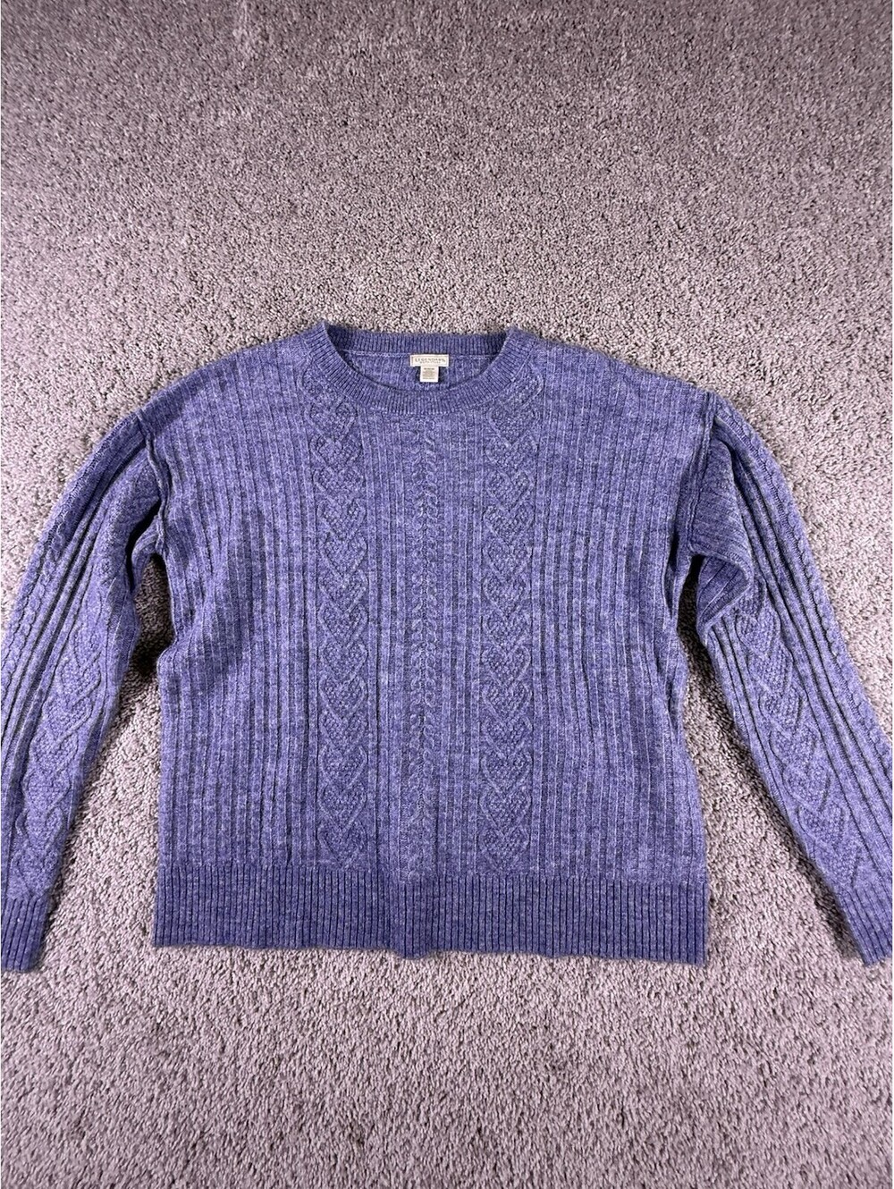 NWT Legendary Outfitters Women’s Sweater Size Medium Blue Cable Knit